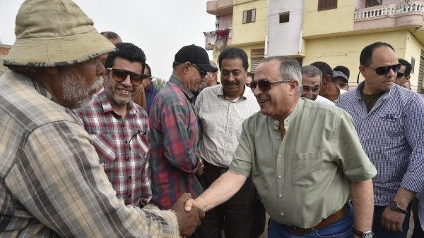 الذهب الأصفر يزين جنوب بورسعيد وسط فرحة المزارعين بموسم الحصاد الذهب الأصفر يزين جنوب بورسعيد وسط فرحة المزارعين بموسم الحصاد