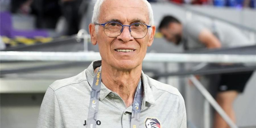 كوبر
      يقترب
      من
      تدريب
      منتخب
      العراق