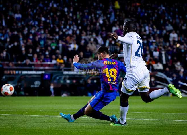 القنوات المفتوحة الناقلة لمباراة برشلونة ونابولي اليوم في الدوري الأوروبي