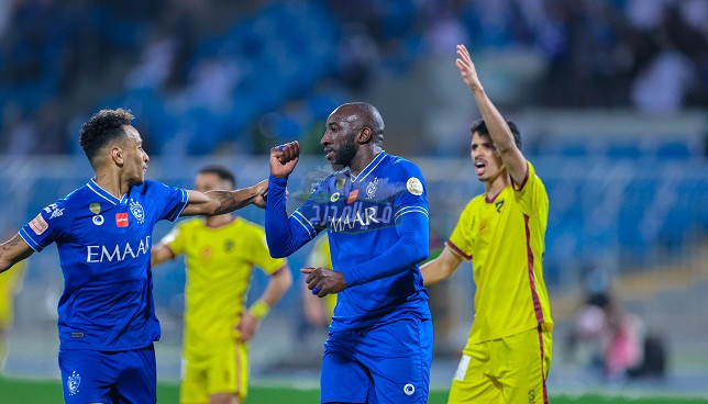 القنوات الناقلة لمباراة الهلال والنصر اليوم الخميس 3 مارس 2022 في الدوري السعودي