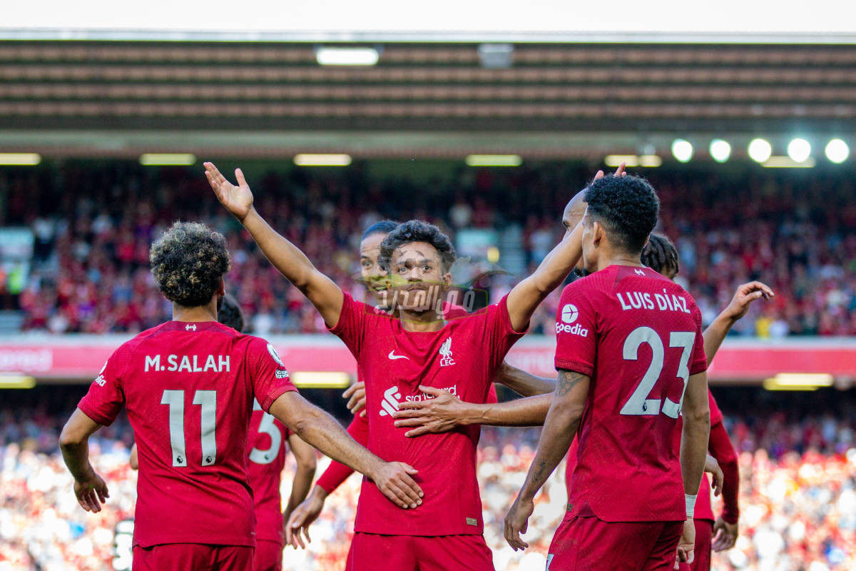 ما هي القنوات الناقلة لمباراة ليفربول ونيوكاسل Liverpool vs Newcastle في الدوري الإنجليزي؟
