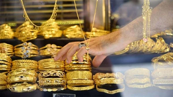 بكم سعر الذهب اليوم عيار 21 الخميس 15/ 9/ 2022 في مصر والدول العربية