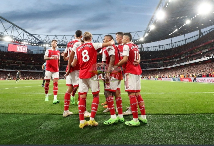 تردد القنوات المفتوحة الناقلة لمباراة آرسنال و زيورخ في الدوري الأوروبي Arsenal vs Zurich 2022