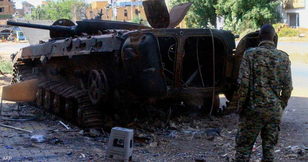 «تصاعد التوتر في حرب السودان واشنطن تسعى للهدنة والبرهان متمسك بالحسم»