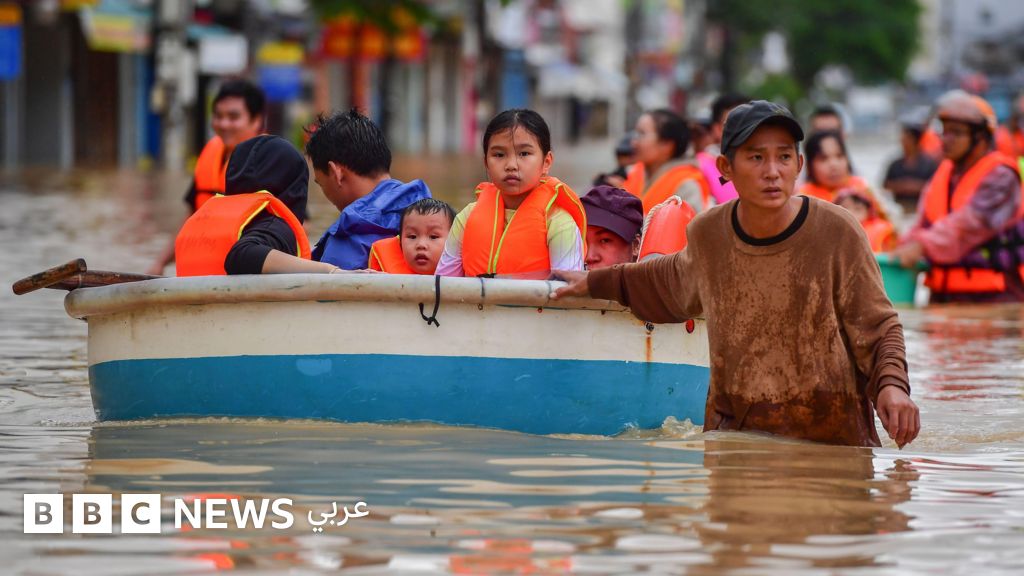 «فاجعة طبيعية تضرب فيتنام» فيضانات مدمرة تسفر عن 90 قتيلاً و12 مفقوداً نتيجة الأمطار الغزيرة