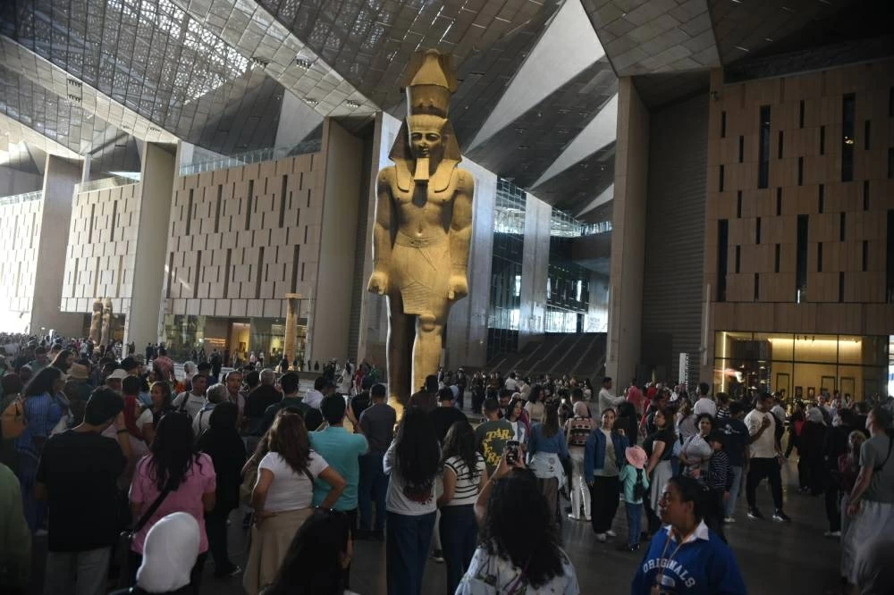 «مصر قادرة على احتضان كل حضارة بفضل قوتها التاريخية» أستاذ آثار يسلط الضوء على مكانة مصر المتميزة في الحضارات العالمية