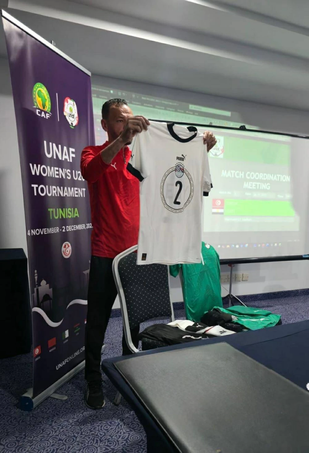 «اجتماع فني لمناقشة تفاصيل مباريات منتخب مصر للكرة النسائية في دور شمال أفريقيا تحت 20 عامًا»