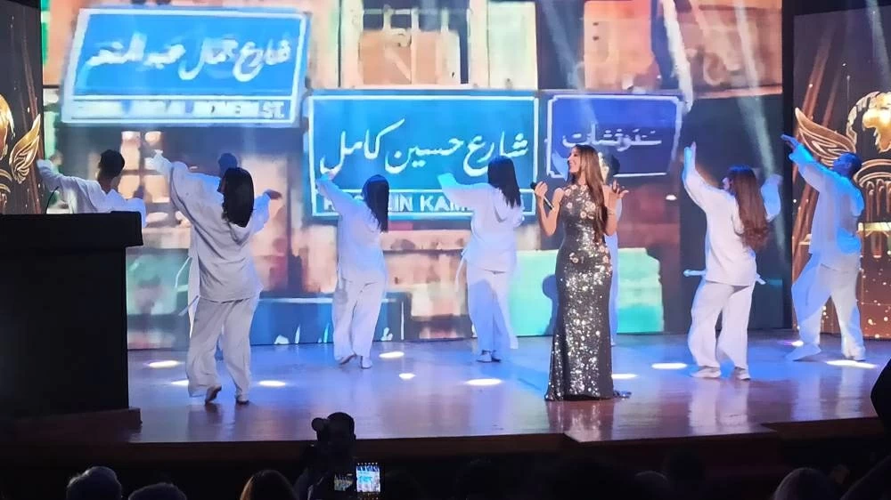 «مصر بتفرح».. جنات تشعل حماس الدورة العاشرة لمهرجان شرم الشيخ لمسرح الشباب