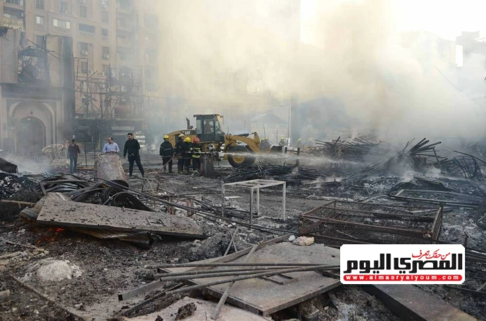 «دعواتكم» محمد إمام يعلق على حريق ديكور مسلسل «الكينج» في استوديو مصر