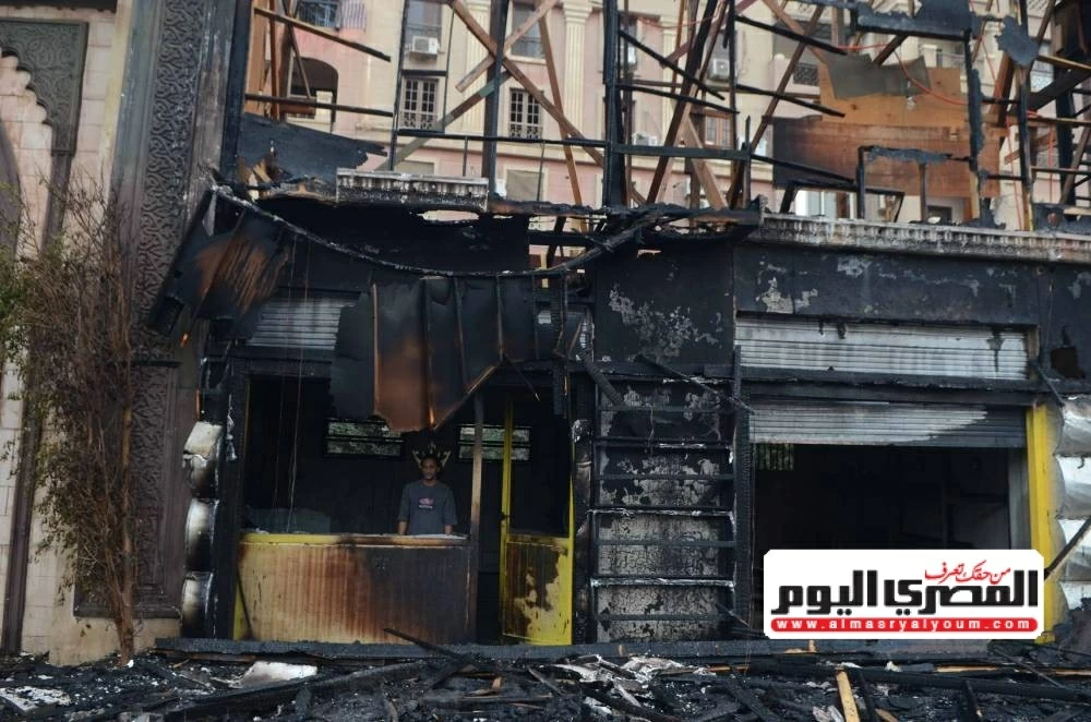 «حريق يجتاح استوديو مصر أثناء إعداد ديكور مسلسل الملك.. شهادات سكان الهرم تكشف فصول الرعب وغياب وسائل السلامة»