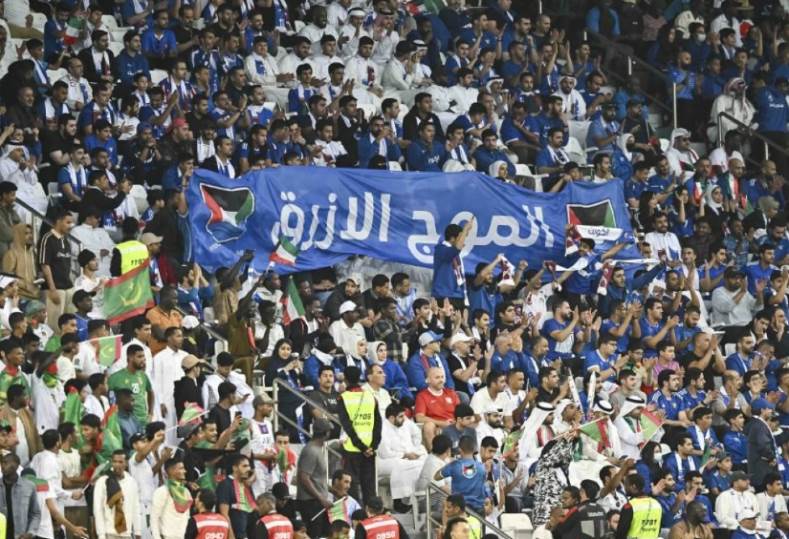 «استعدوا لمؤازرة الأزرق» الاتحاد الكويتي يخصص ثلاث طائرات لنقل الجماهير إلى قطر لمواجهة مصر