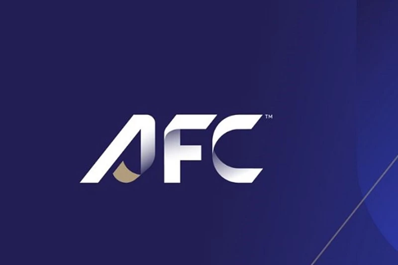 «قرار استراتيجي مؤثر» الاتحاد الإماراتي يعلن سحب ملف استضافة كأس آسيا