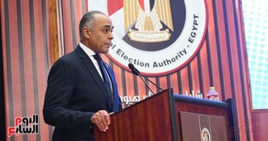 «نجاح اليوم الثاني لتصويت المصريين بالخارج: سفراء مصر يؤكدون انتظام العمل وكثافات في الاقبال»