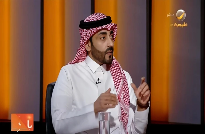 «استكشفوا الفروق بين مدة التأشيرة وصلاحيتها مع رحالة سعودي»  رحالة سعودي يوضح مصير السائح عند تأخره عن مغادرة البلاد بعد انتهاء تأشيرته