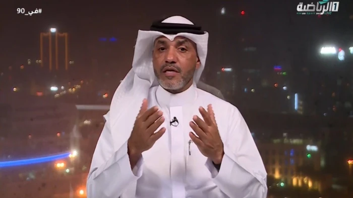 «شاهد الفيديو.. نواف شكرالله يكشف تفاصيل طرد لاعب الخليج كوربيليس أمام النصر»