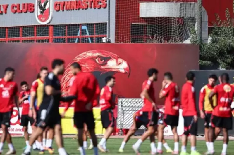 «انطلاق تحضيرات الأهلي في المغرب قبل مواجهة الجيش الملكي» موعد أول تدريب للأهلي في المغرب استعداداً لمواجهة الجيش الملكي