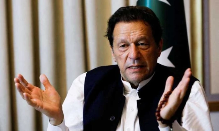 «خبر صادم» وفاة عمران خان، رئيس وزراء باكستان الأسبق، في السجن وفقًا لصحيفة “أفغانستان تايمز”