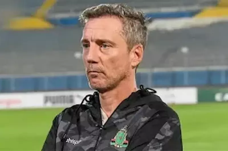 «مواجهة حاسمة» الأهلي يحدد مستقبل مدرب الجيش الملكي