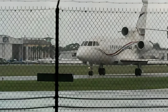 «حادثة مثيرة: هبوط طائرة الرئيس الفنزويلي نيكولاس مادور بالقرب من الحدود البرازيلية»