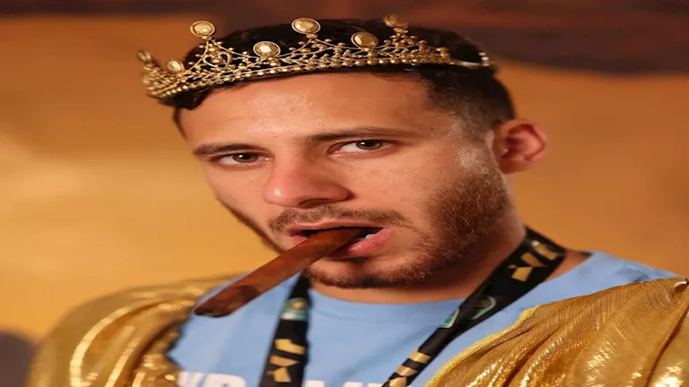 «استكشف عائلة رمضان صبحي: 17 صورة تلخص أبرز محطاتها»