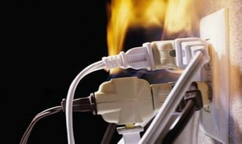 «احذر من حرائق التماس الكهربائي» الدفاع المدني يكشف عن 3 أسباب رئيسية