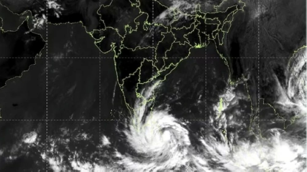 «تحذير من الأرصاد الهندية: إعصار باتجاه ولاية تاميل نادو خلال يومين»