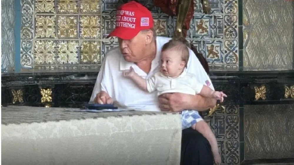 «احتفال خاص بترمب مع حفيده اللبناني» ترمب يحتفي بحفيده اللبناني في حدث يجمع بين العائلة والتراث