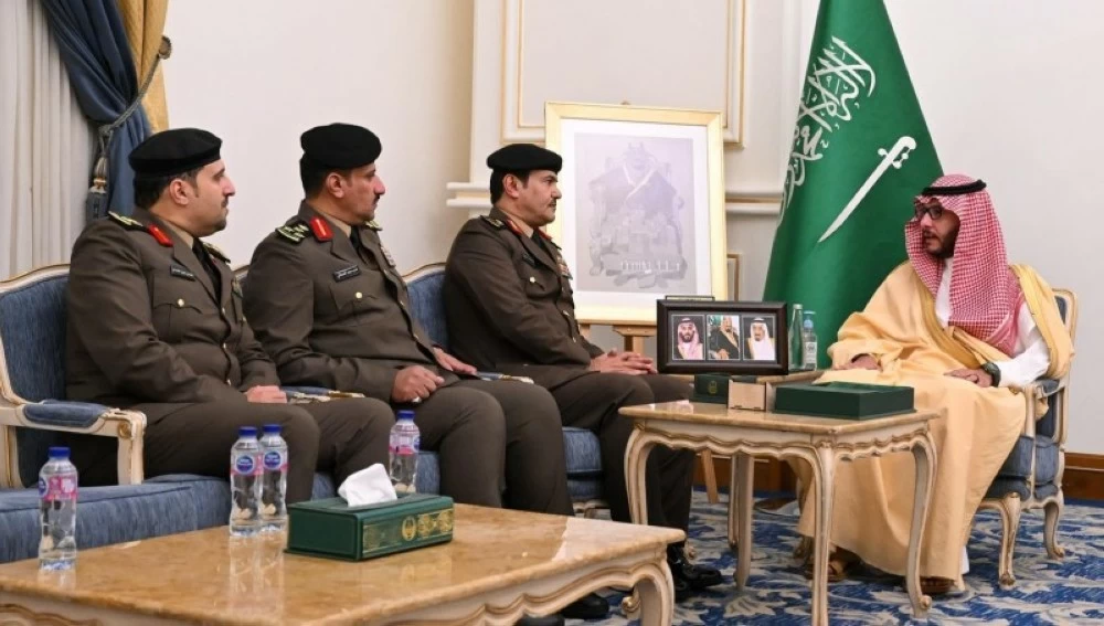 «تعيين جديد في إدارة المرور» سعود بن نهار يلتقي مدير مرور المحافظة الجديد