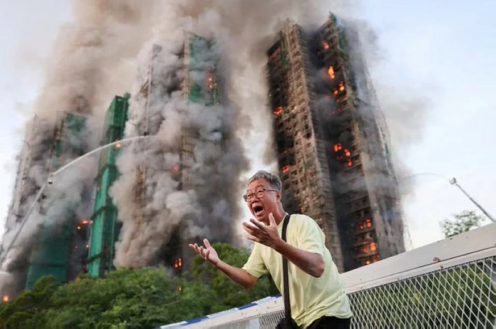 «فاجعة نارية في هونغ كونغ تودي بحياة 146 شخصًا» ارتفاع حصيلة ضحايا الحريق الضخم في المدينة