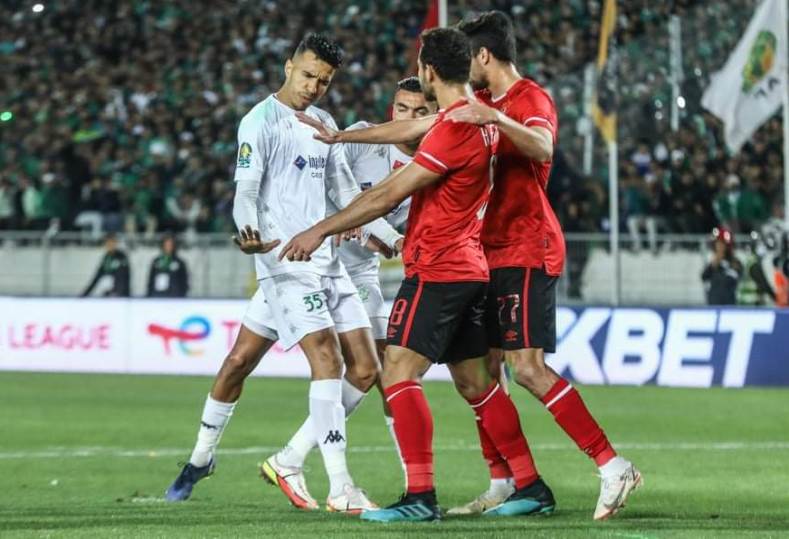 «صفقتان مثيرتان تهددان الرجاء المغربي بالأهلي وسط صراع قوي في الميركاتو»