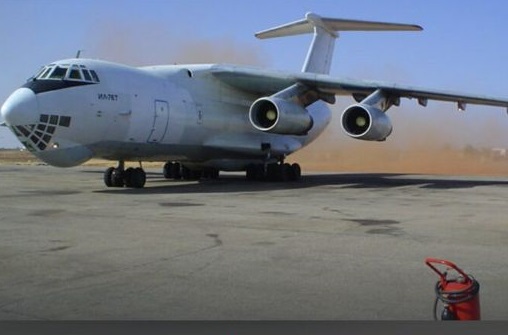 «تحطم طائرة شحن إماراتية في مطار الفاشر»