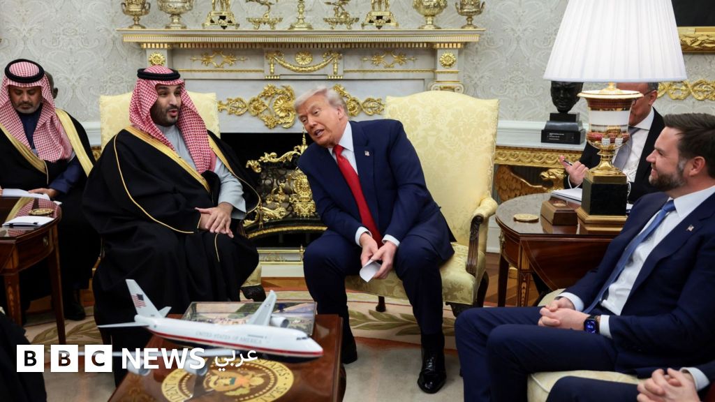 «ترامب يدافع عن محمد بن سلمان في قضية خاشقجي ويؤكد: مثل هذه الأمور تحدث»