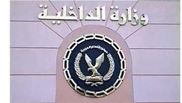 «إبعاد اثنين من الأجانب خارج مصر: قرار رسمي من وزارة الداخلية»