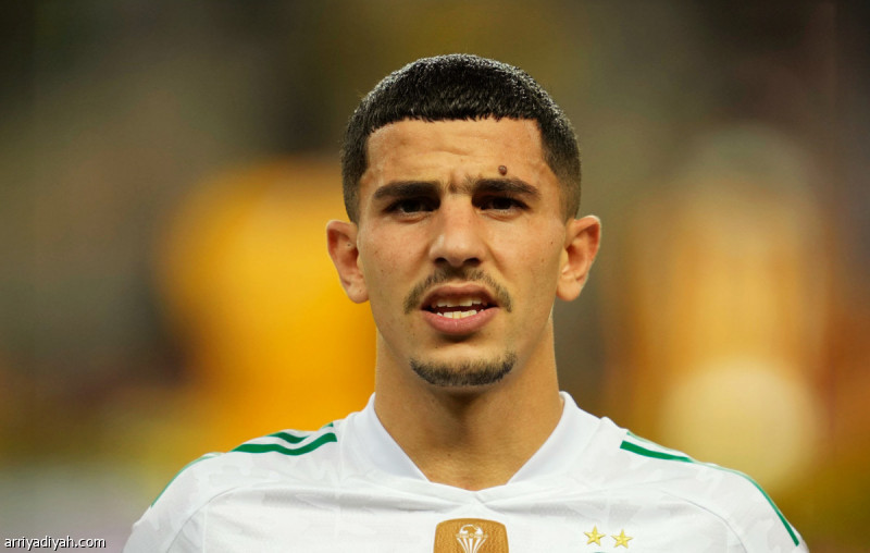 «تحديث هام في قائمة المنتخب الجزائري»  الجزائر تعلن تغييرات جديدة في تشكيلتها الرياضية