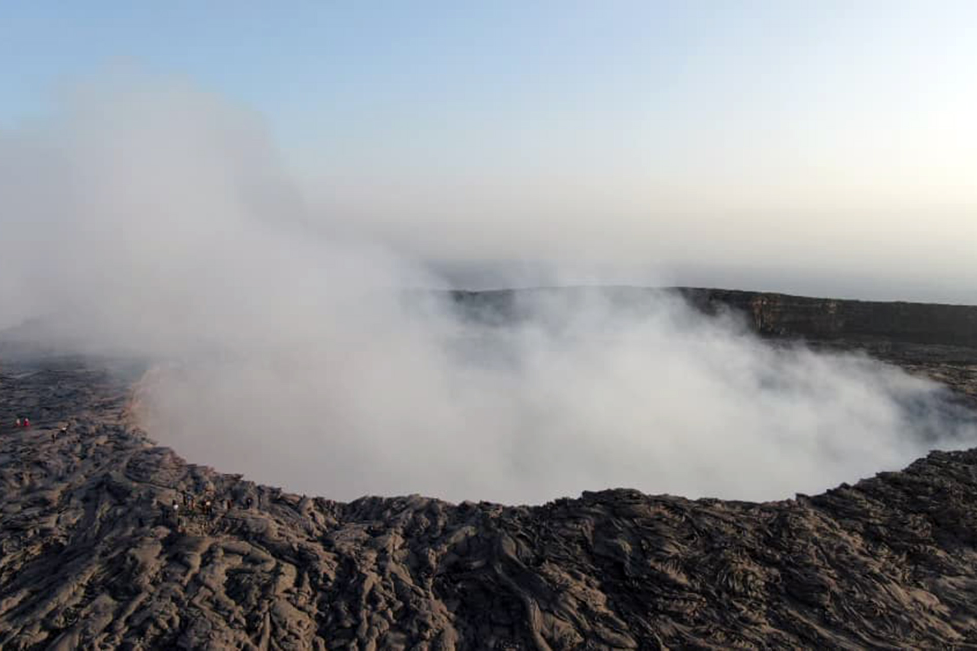 «انفجار بركان هايلي غوبي في إثيوبيا يثير موجة غبار في اليمن»