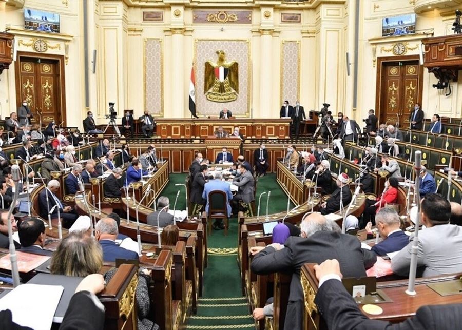 «الأزمة الانتخابية في مصر تفجر تطورات جديدة بعد الكشف عن “فضيحة” التزوير»