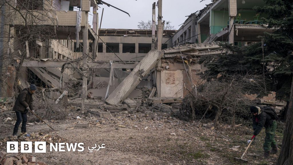 «أزمة روسيا وأوكرانيا تشتد: موسكو تلاحق كييف في سعيها لتحقيق انتصار عسكري وأن الحرب تتطلب ضمانات أمنية ملموسة»