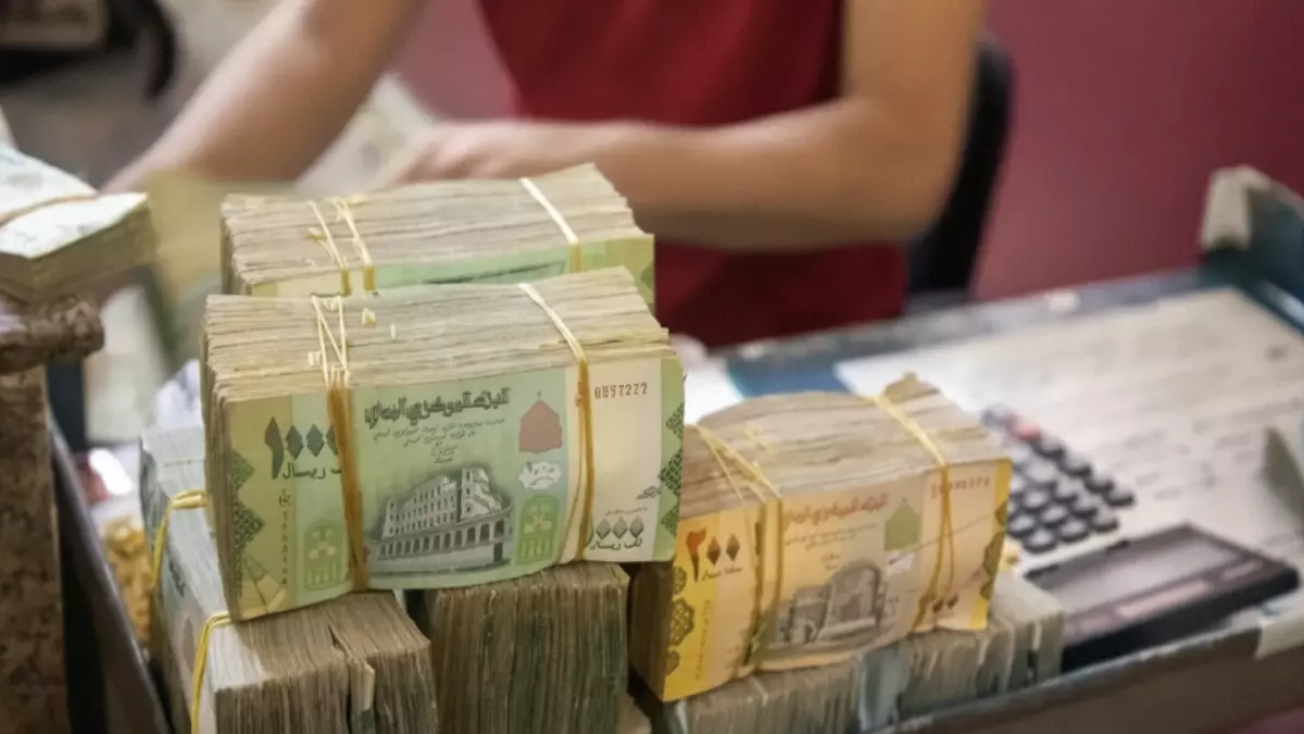 «غضب دولي يلوح في الأفق» المجموعة الرباعية تهدد بعقوبات ضد محافظين يمنيين مع خسائر تصل إلى 3 مليارات دولار