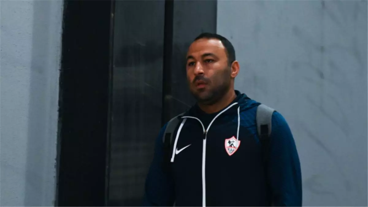 «اصابة خطيرة تطارد نبيل دونجا في الدقيقة 68 والأطباء يتدخلون بسرعة»