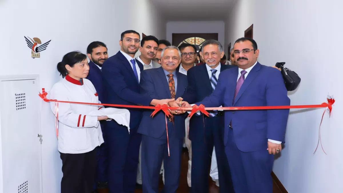 «تجربة جديدة في العالم التقني» اليمن تطلق نظام جوازات آلي في الصين يُحدث تغييرًا جذريًا في حياة 50 ألف يمني!