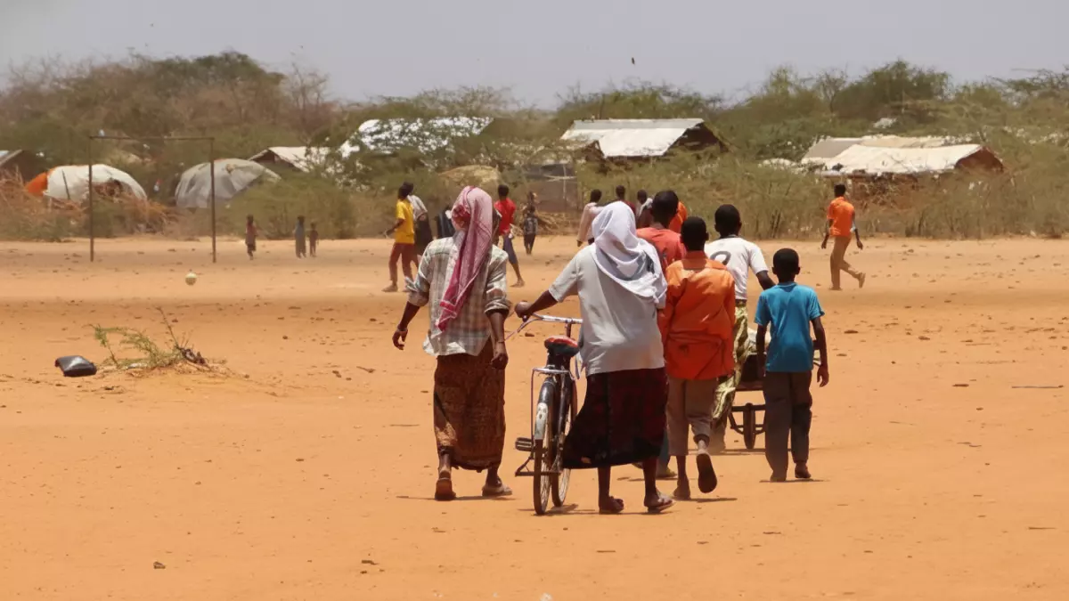 «شهادة معاناة» 18.4 ألف يمني يغادرون منازلهم في عام واحد والأمم المتحدة تكشف عن حقائق مقلقة!