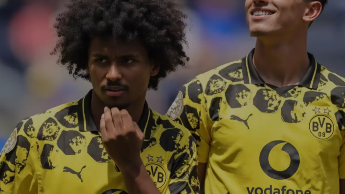 «مواجهة تاريخية: دورتموند يلتقي فياريال لأول مرة رسمياً، هل ينطلق الغواصات الصفراء للانتقام من هزيمة 2022؟»