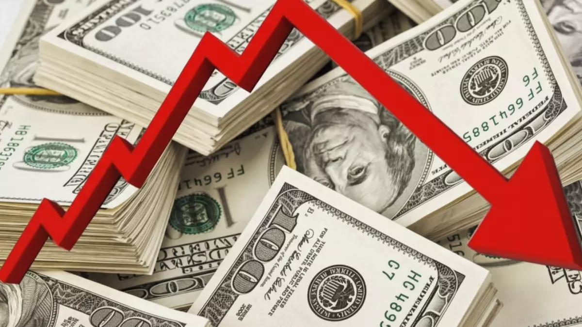 «قفزات غير متوقعة في أسعار الصرف» الدولار يسجل 535 ريال يمني في عدن وصنعاء