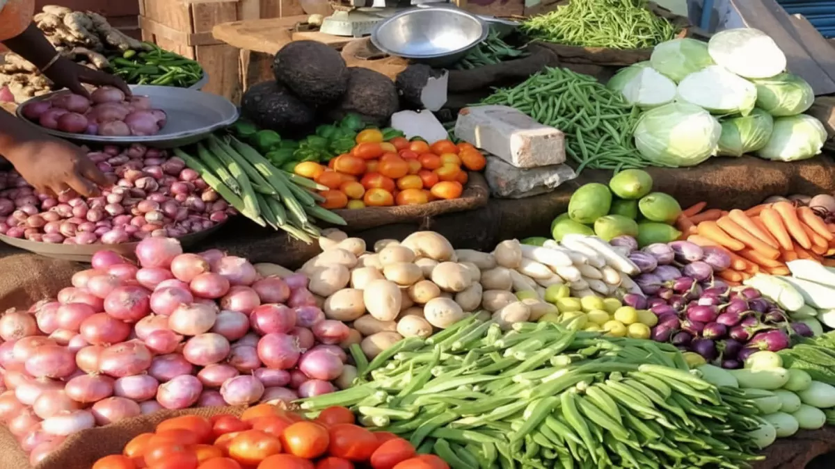 «أسعار الجنون: البصل يصل إلى 8000 ريال والتفاح يقترب من 5000 في عدن»
