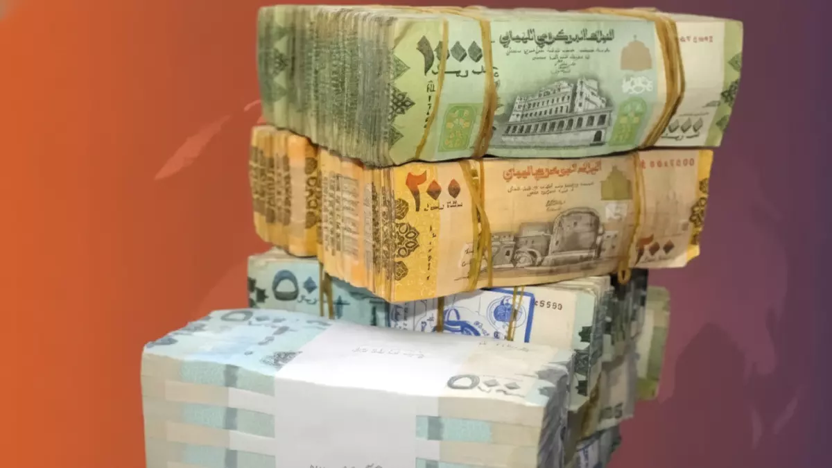 «أسعار العملات تتجاوز الحدود في عدن» الدولار يسجل 1632 ريال اليوم في الجنوب العربي