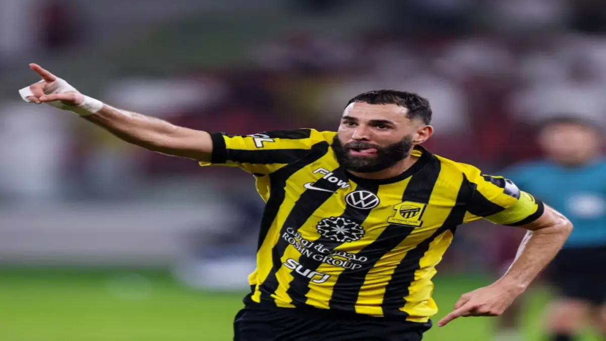 «رقم قياسي جديد لبنزيما: 16 هاتريك في مسيرته والمفاجأة في إنجازات المنتخب»