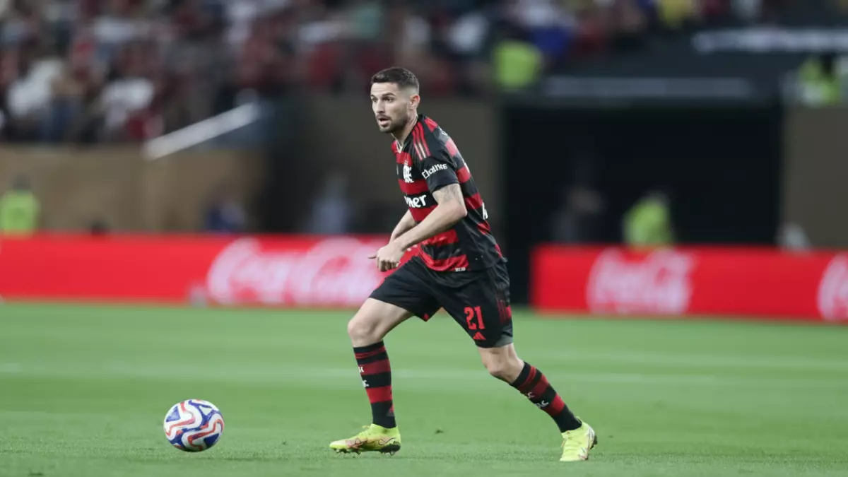 «فلامنجو يثأر بقوة من بالميراس ويحقق لقب كوبا ليبرتادوريس الرابع أمام 80 ألف مشجع متحمس»