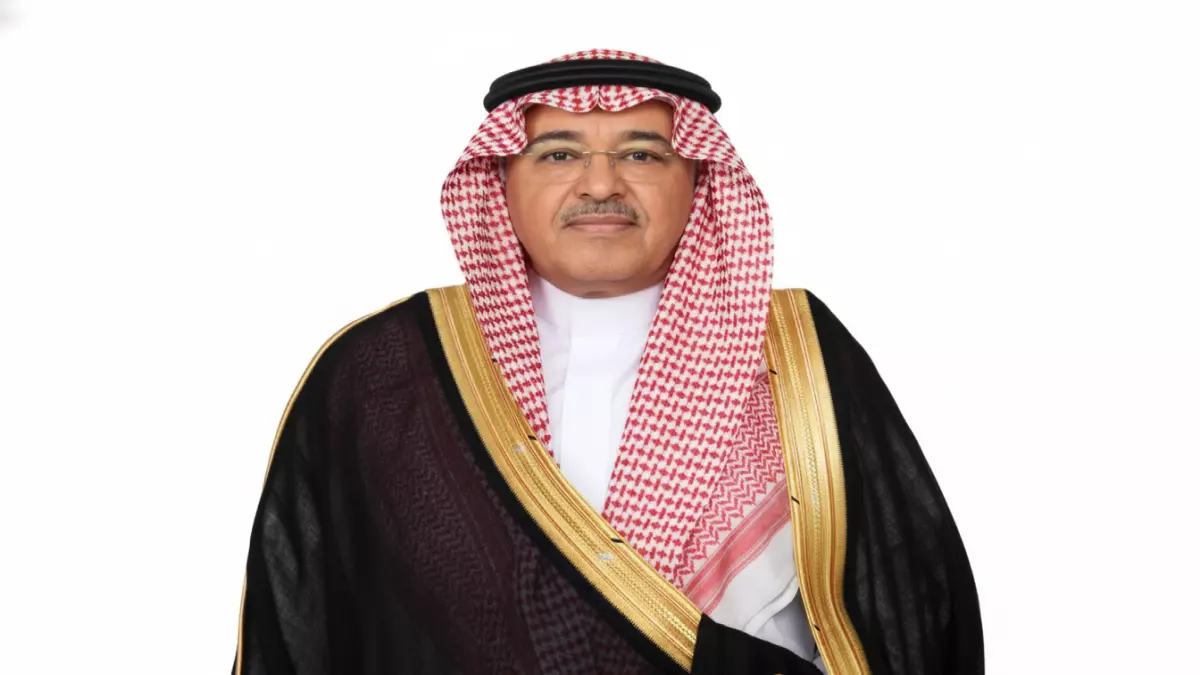 «ثقة ملكية استثنائية» أمر ملكي تاريخي بتمديد فترة مساعد وزير الدفاع لأربع سنوات كاملة