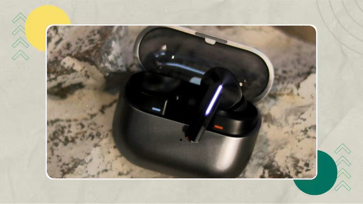 «اكتشف سهولة العثور على هاتفك المفقود مع سماعات Buds 4 Pro الجديدة من سامسونج»