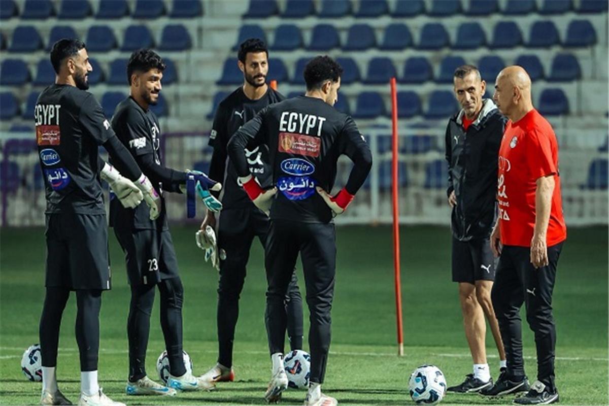 «انفعالات الشناوي تثير التساؤلات: هل ستطال العقوبات منتخب مصر؟»